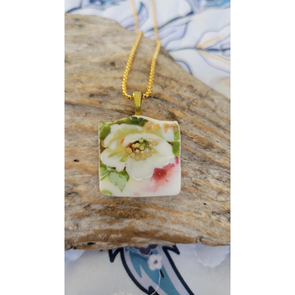Vintage Hand-Painted Floral Broken China Pendant Necklace - Repurposed Jewelry